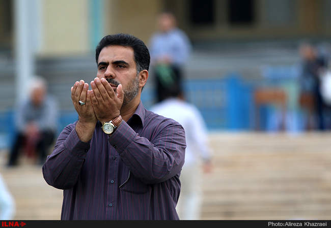 اقامه نماز عید سعید فطر به امامت رهبر انقلاب/3