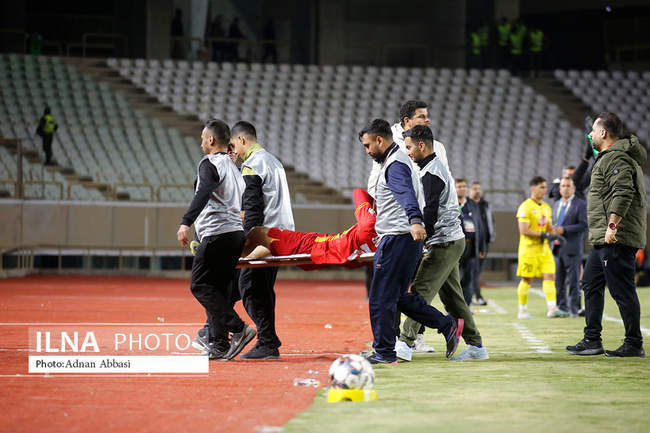 دیدار تیم فجرشهیدسپاسی شیراز و فولاد خوزستان