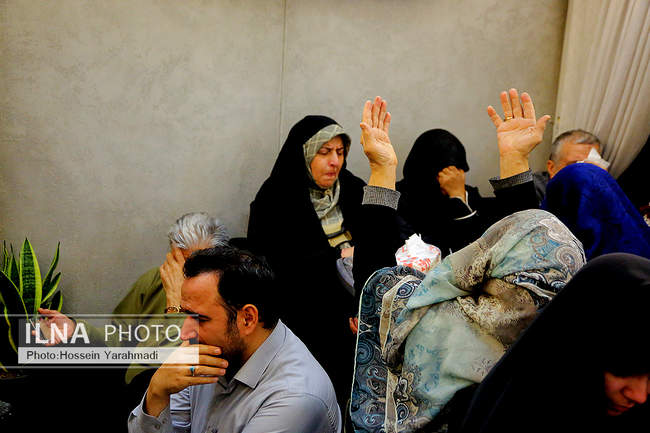 عزاداری شهادت حضرت زهرا(س) در قطار زائران رضوی