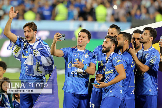 جشن قهرمانی تیم فوتبال استقلال