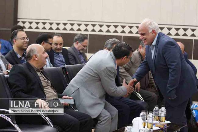 مراسم تجلیل از کارگران شرکت توزیع برق شهرستان اصفهان