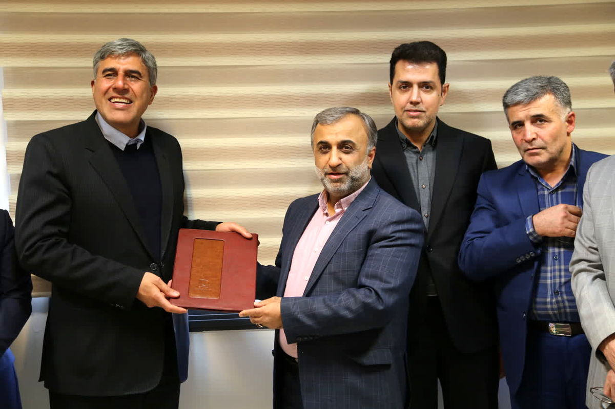 معاون مالی و سرمایه انسانی صندوق ذخیره معارفه شد