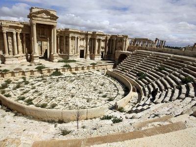 داعش یک اثر باستانی دیگر را در پالمیرا تخریب کرد+عکس