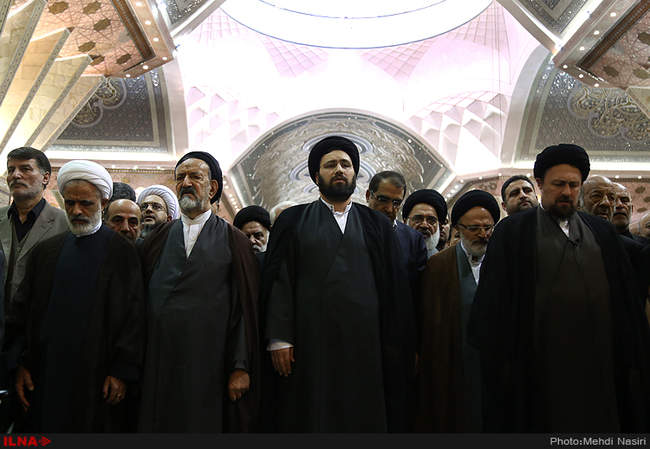 مراسم تشییع پیکر بانو مرضیه حدیدچی دباغ در حرم امام خمینی(ره) 