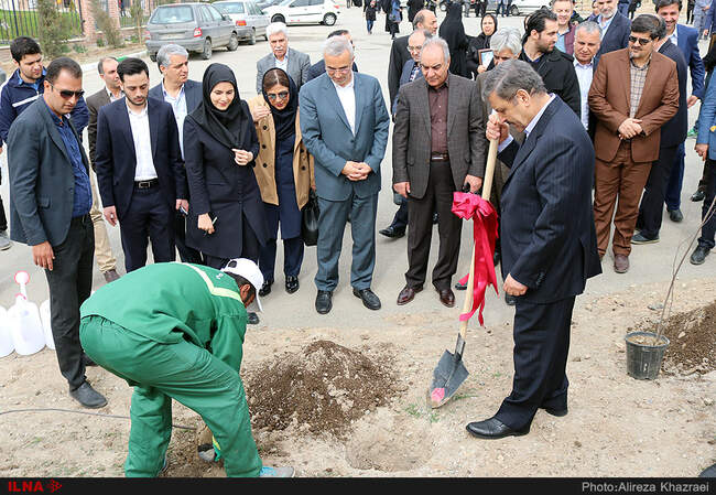 مراسم کاشت 32 درخت به نام شهدای سانچی