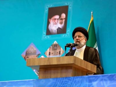 به دلیل خصوصی‌سازی‌های نادرست شرکت های عظیم استان دچار مشکل شدند/مرکزی در تولید بسیاری از محصولات مقام اول یا دوم دارد / معادن نباید به افرادی که توانایی و انگیزه ندارند واگذار شوند