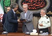 تجلیل از دکتر فاضل مدیرعامل مجتمع فولاد صنعت بناب در آئین تجلیل از خیران امنیت آذربایجان شرقی