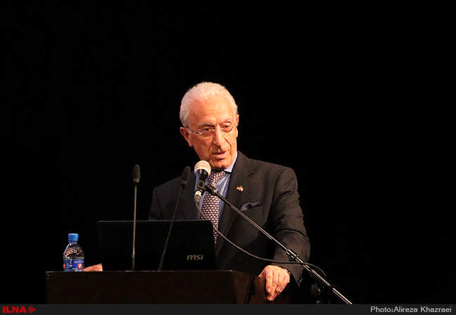 دیدار بیژن نامدار زنگنه وزیر نفت با زیگمار گابریل معاون صدر اعظم و وز