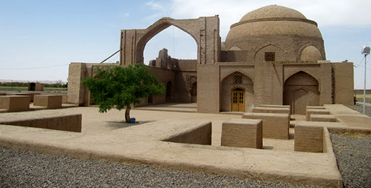 ۱۰ اثر تاریخی غیرمنقول رشتخوار در فهرست آثار ملی ثبت شد