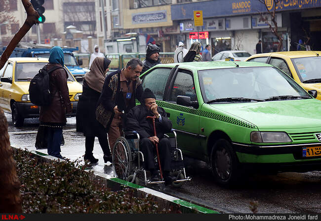 یک روز بارانی در تهران 