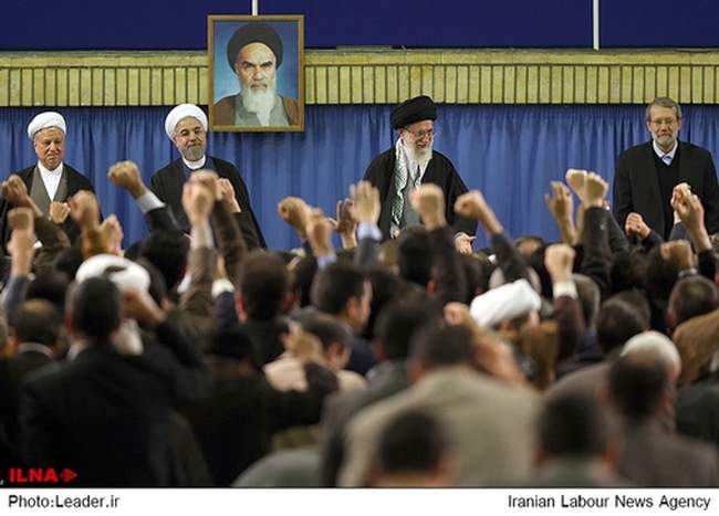 دیدار مسئولان نظام و میهمانان کنفرانس وحدت اسلامى‌ با رهبر معظم انق�