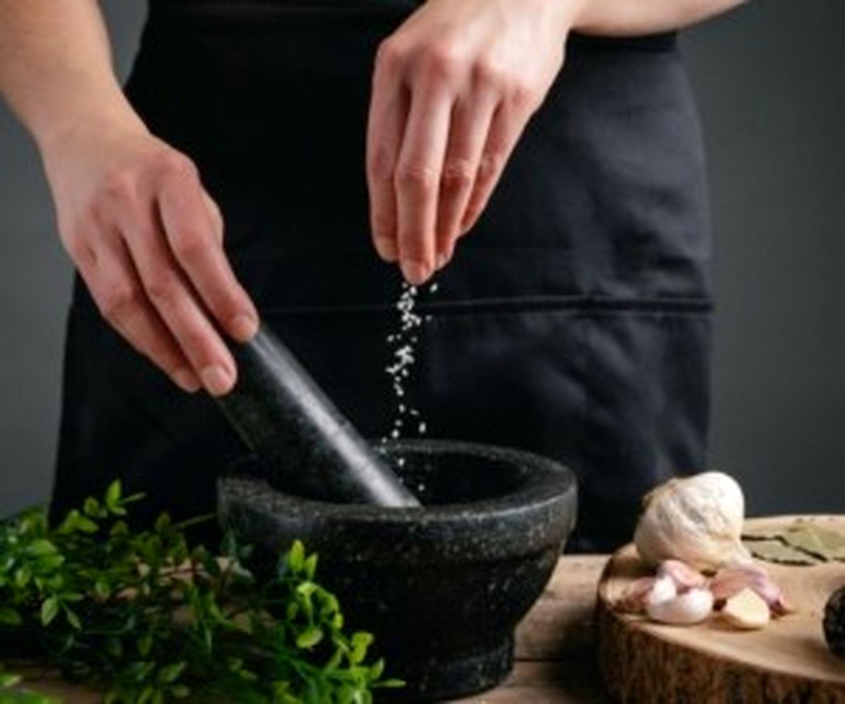 ترفند های جالب از بین بردن شوری غذا