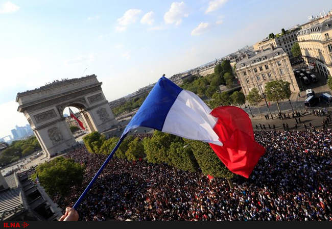  جشن قهرمانی کرواسی و فرانسه در جام جهانی2018