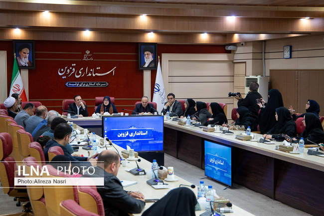 نشست خبری سخنگوی دولت با خبرنگاران قزوینی 