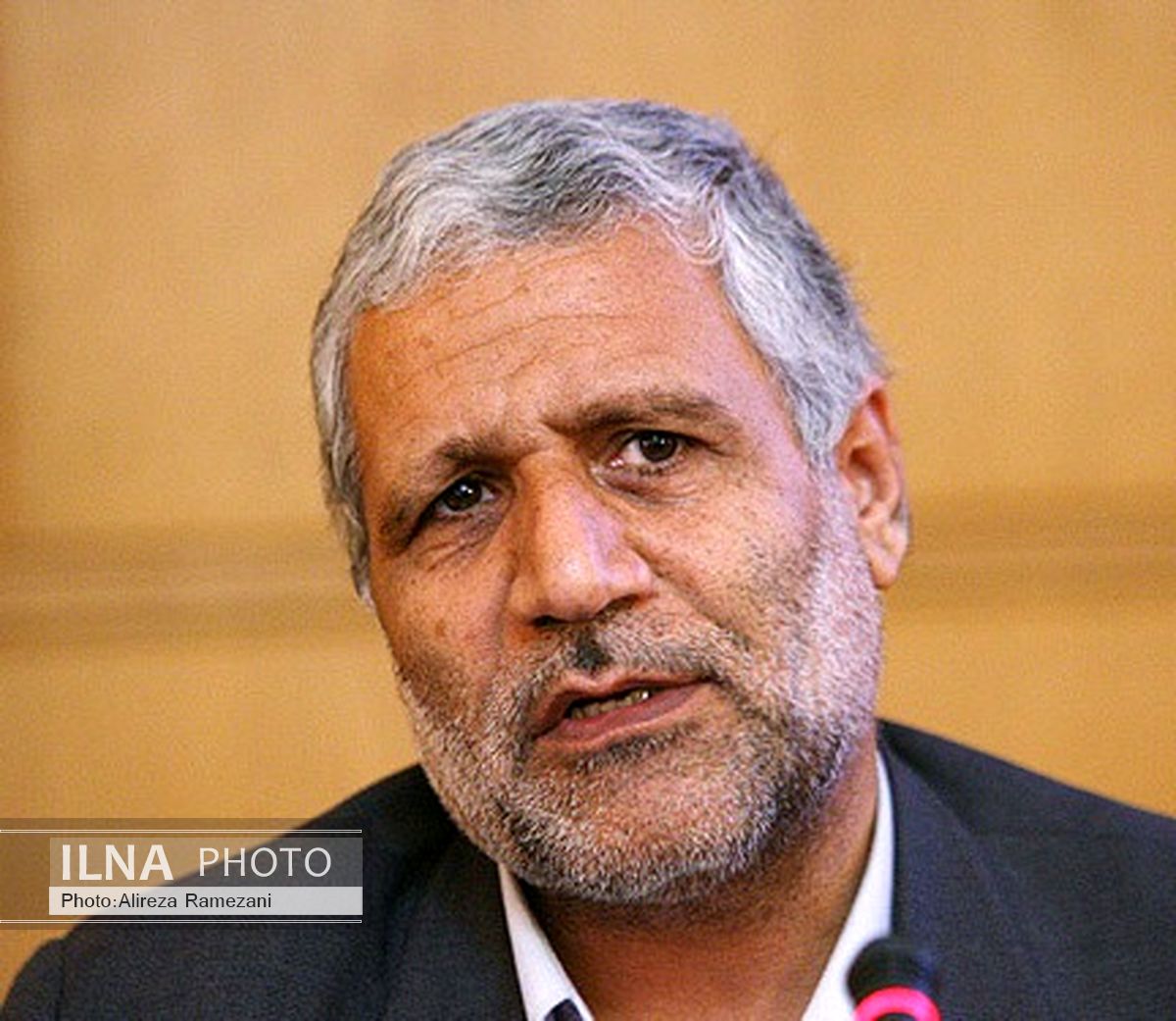 توسعه گردشگری در نطنز، قمصر و بادرود موجب ایجاد اشتغال پایدار می‌شود