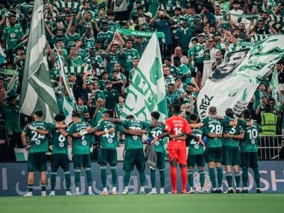 ویدیو: گل پنجم الاهلی به القادسیه با گل به خودی ناچو فرناندز