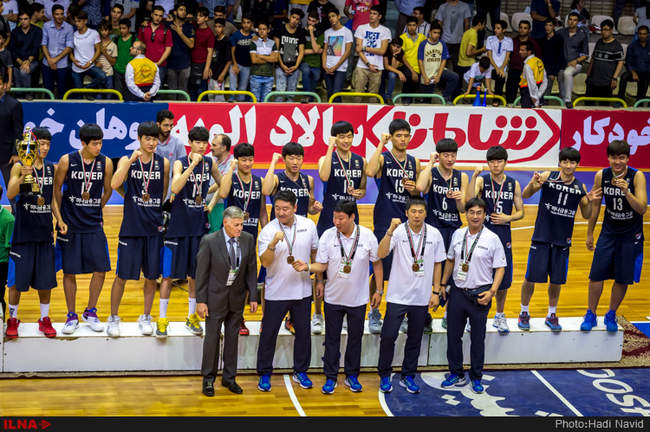 بیست و چهارمین دوره مسابقات بسکتبال قهرمانی جوانان آسیا: ایران - ژاپن