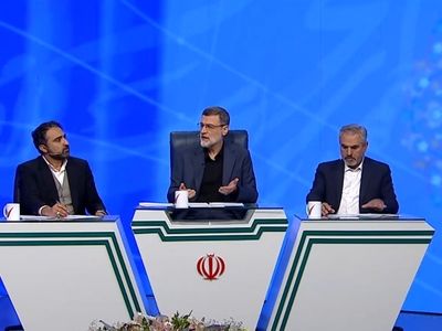 سیاست خارجی کالای ارزانی نیست که سر هر کوی و برزن به آن چوب حراج زده شود/ ملت را از ترامپ قمارباز می ترسانند