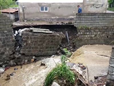 خسارت بارش رگباری باران به برخی شهرستان‌های گیلان