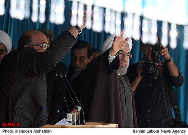 ورود رییس جمهور به بوشهر