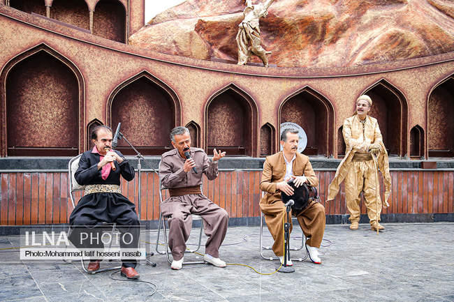 اختتامیه برنا مه های روز سنه در پارک روجیار با حضور مسئولین و مردم بر�