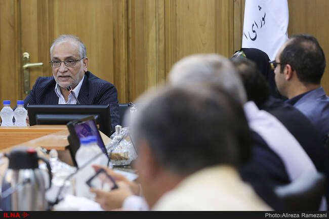 آخرین جلسه ارایه برنامه کاندیداهای شهرداری 