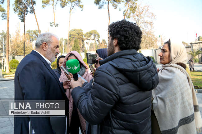 حاشیه جلسه هیات دولت - ۲۸ آذر