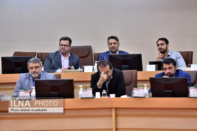 نشست هم اندیشی شهرداران با حضور وزیر کشور  