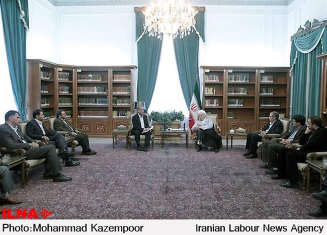 دیدار اعضای انجمن مدیریت مصرف انرژی با آیت الله هاشمی رفسنجانی