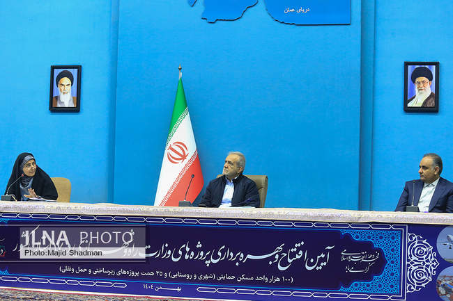 افتتاح و بهره برداری از طرح های وزارت صمت و وزارت راه و شهرساز 