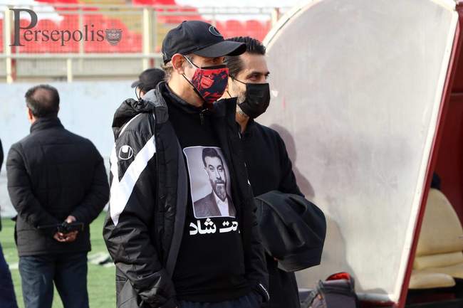 گزارش تصویری: پرسپولیسی‌ها پیروزی خود را تقدیم به انصاریان کردند