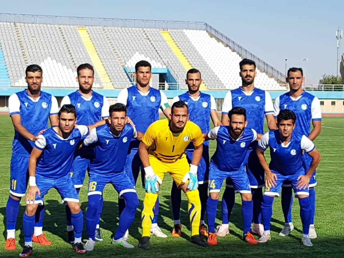 قهرمان لیگ برتر در آستانه انحلال 