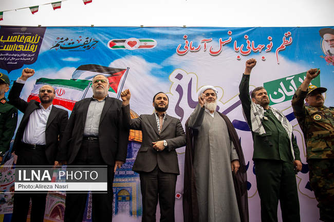 راهپیمایی سیزده آبان در قزوین