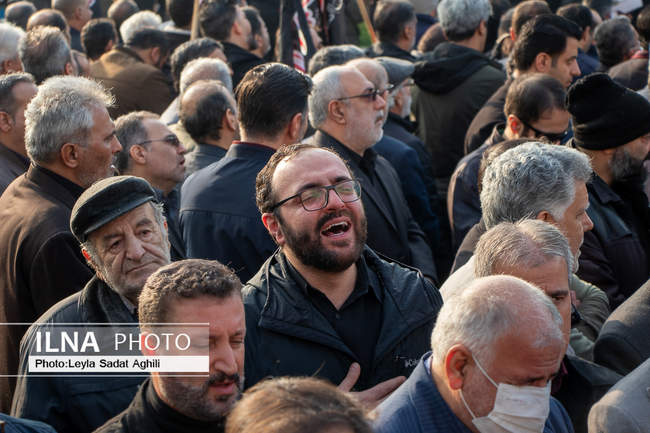 تشییع پیکر شهید گمنام در وزارت فرهنگ و ارشاد اسلامی