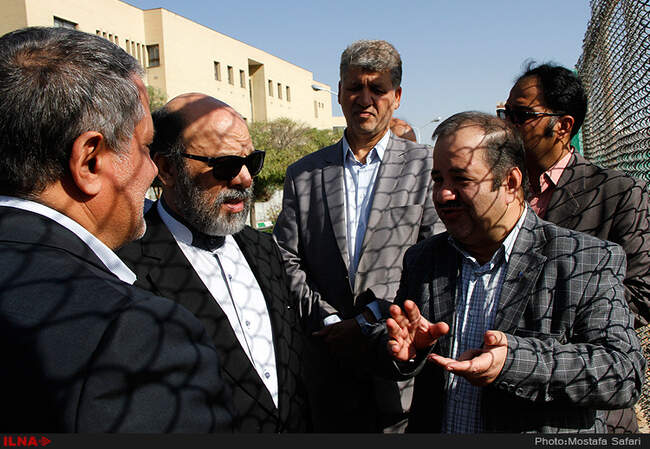 بازدید آیت الله هاشمی رفسنجانی از چند طرح در دانشگاه آزاد اسلامی واحد مشهد 