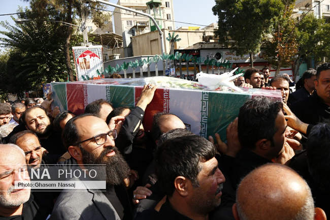 مراسم تشییع پیکر شهید تازه تفحص شده حسین علیقلی‌نژاد