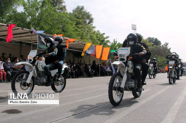 مراسم ر‌ژه روز ارتش درشیراز