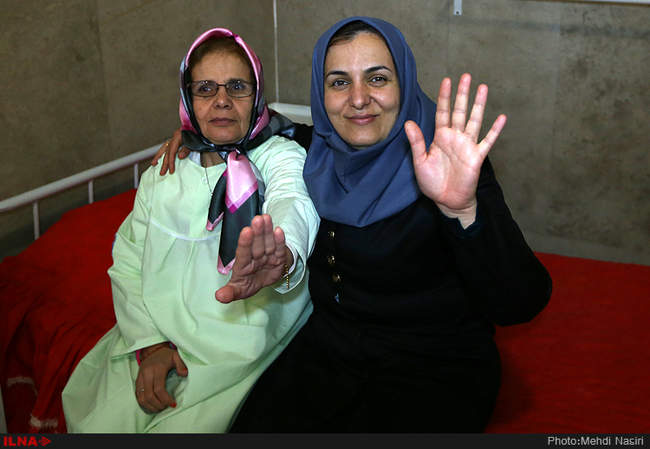 دیدار رئیس جمهور از خانه سالمندان و معلولین مجتمع قدس