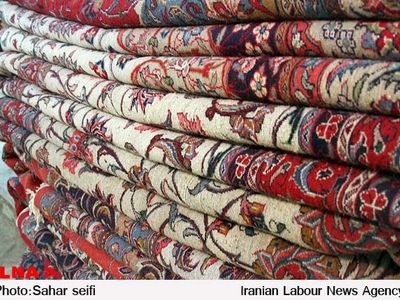 کاهش ۸۰ تا ۸۵ درصدی صادرات فرش دستباف/ مهاجرت بافندگان به ترکیه را تایید نمی‌کنم
