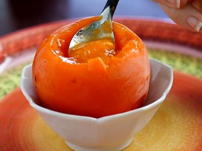 طرز تهیه کمپوت خرمالو خانگی 