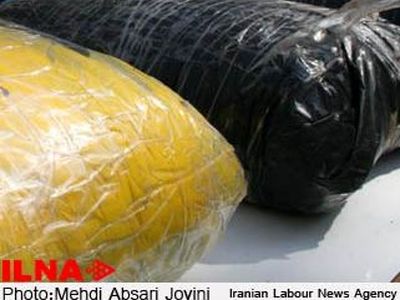 دستگیری یک باند قاچاق مواد مخدر در بندر خمیر