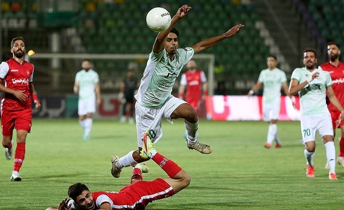 جریمه ۶۰ میلیونی پرسپولیس به دلیل اتفاقات عجیب اصفهان
