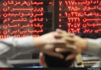 تشریح تمام عوامل موثر در جذب نقدینگی به بازار سرمایه/ افزایش ۶۷ درصدی رشد شاخص در نیمه اول امسال/ نگران ریزش شاخص ناشی از عدم تحقق انتظارات سهامداران جدیدالورود هستیم