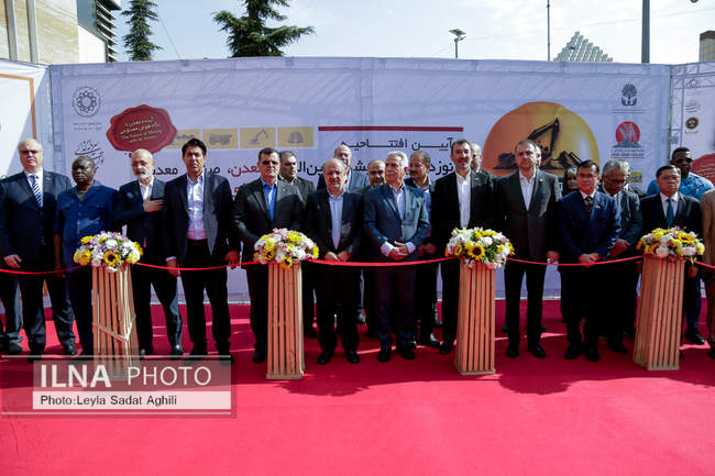 حال و هوای نمایشگاه بین المللی تهران