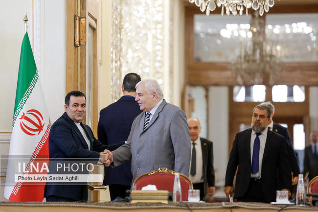 نشست وزیر امور خارجه با سفرا و نمایندگان خارجی مقیم تهران