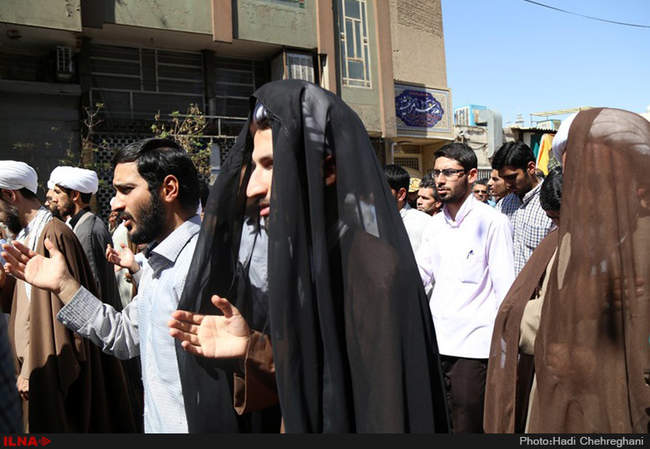 راهپیمایی نمازگزاران در اعتراض به حادثه منا-قم