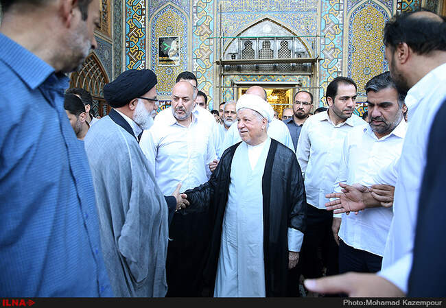 حضور آیت الله هاشمی رفسنجانی در حرم حضرت علی بن موسی الرضا (ع)