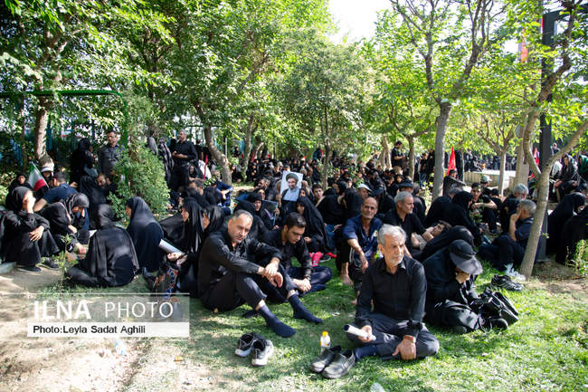 دومین روز مراسم وداع با رهبر شهید انقلاب در مصلای تهران/ 10