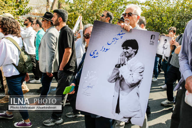 مراسم تشییع پیکر ناصر تقوایی