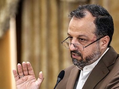 وزیر اقتصاد و دارایی وارد تبریز شد
